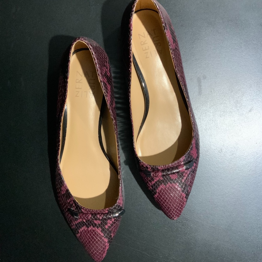 Women Flats Size 8.5